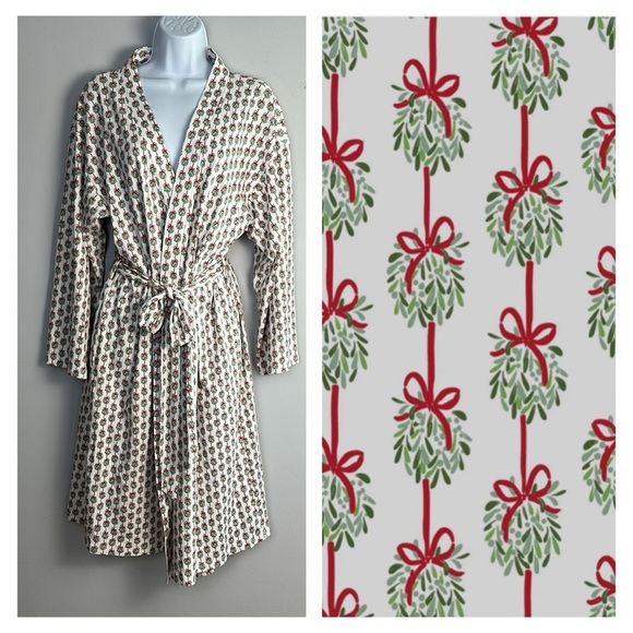 Lila And Hayes Other - Peruvian Pima Cotton Lila And Hayes Merry Mistletoe Wrap Christmas Robe Size M